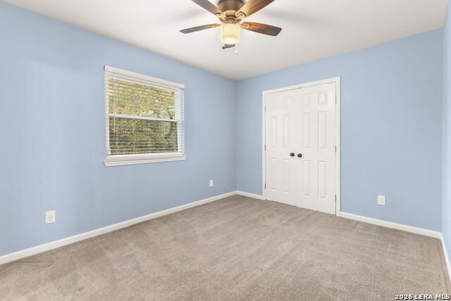 Listing photo id 26 for 2854 Lakehills