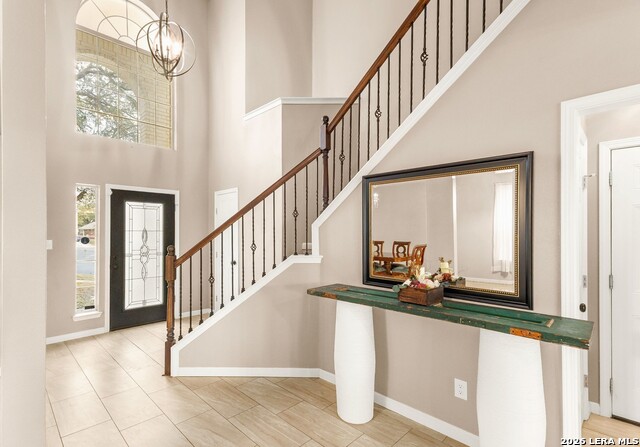 Listing photo id 2 for 2854 Lakehills