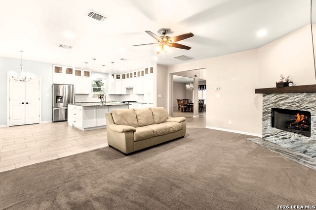 Listing photo id 6 for 2854 Lakehills