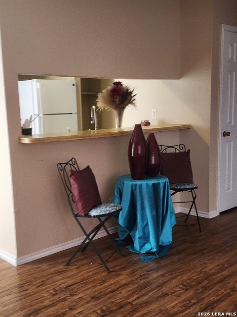 Image 2 of 8 For 5236 Meadow Field