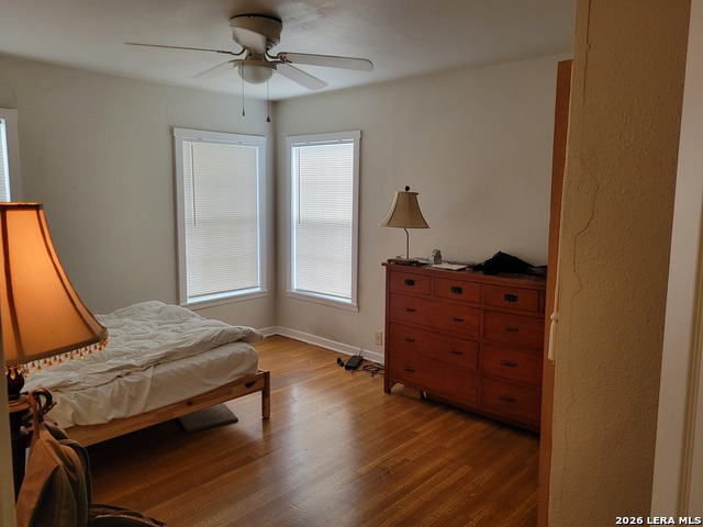 Image 14 of 17 For 558 Adrian  