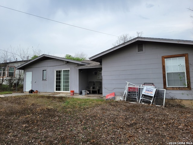 Image 17 of 17 For 558 Adrian  