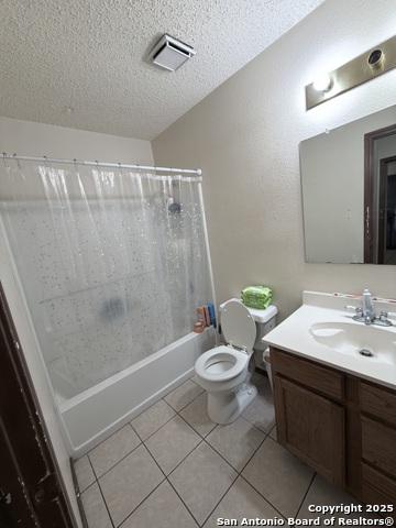 Image 12 of 14 For 5922 Larkmeadow