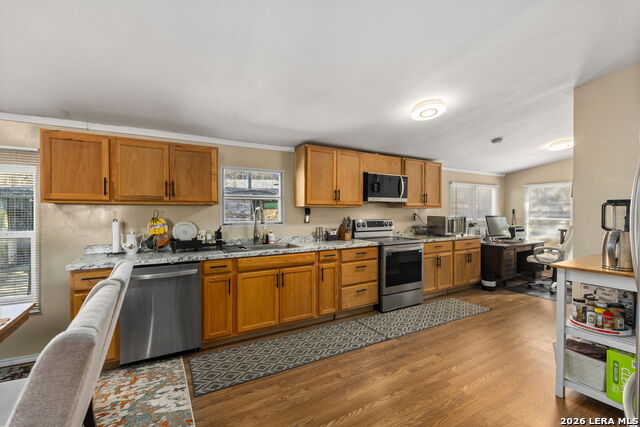 Image 12 of 39 For 397 Ridgeview