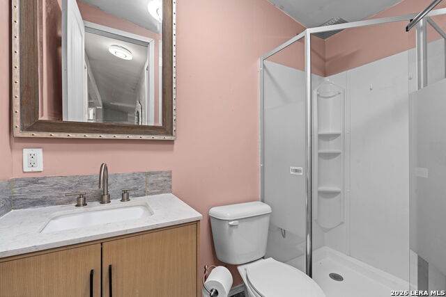 Image 24 of 39 For 397 Ridgeview