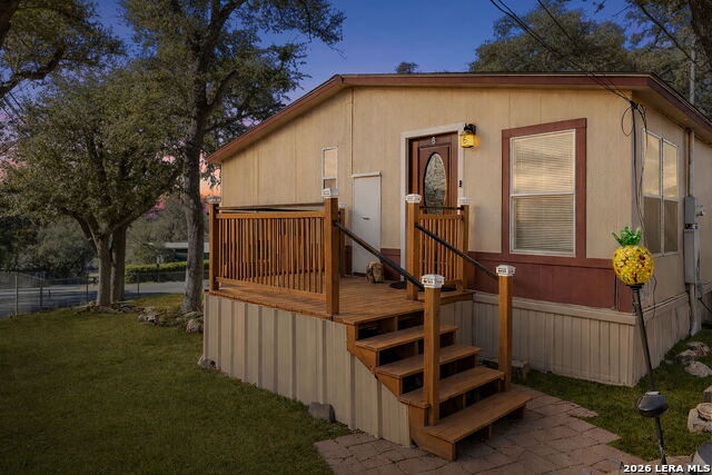 Image 26 of 39 For 397 Ridgeview