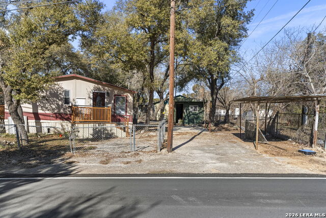 Image 36 of 39 For 397 Ridgeview