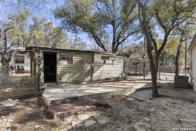 Image 37 of 39 For 397 Ridgeview