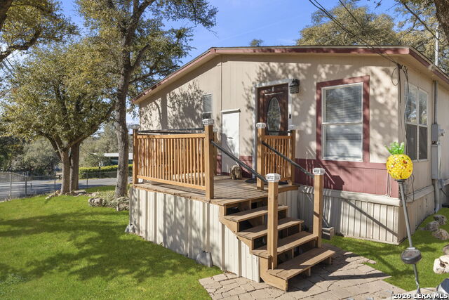 Image 4 of 39 For 397 Ridgeview