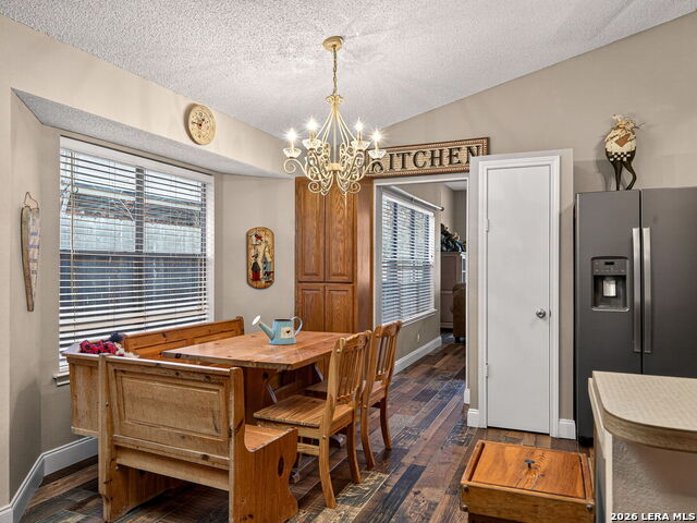 Listing photo id 8 for 13723 Cedar Canyon