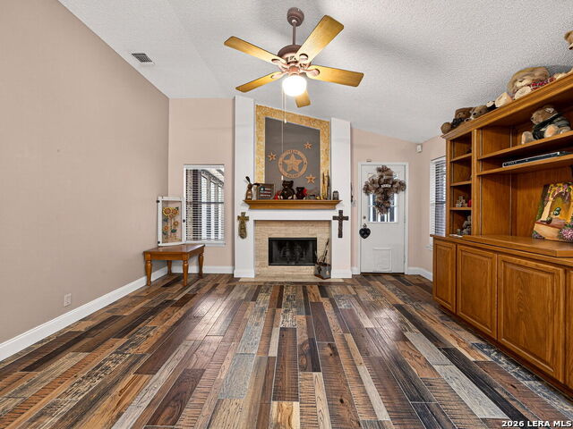 Listing photo id 11 for 13723 Cedar Canyon