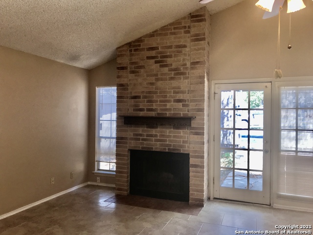 Image 7 of 15 For 2101 Ledge View St