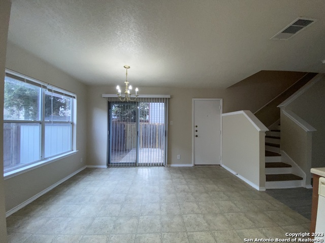 Image 11 of 36 For 4938 Corian Springs Dr