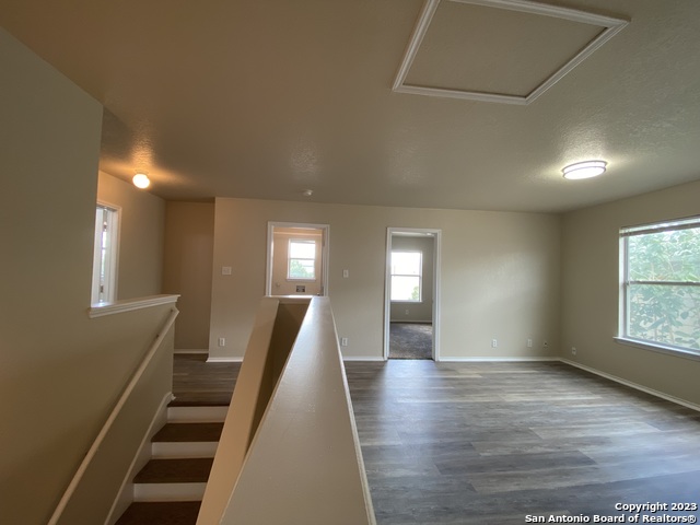 Image 16 of 36 For 4938 Corian Springs Dr