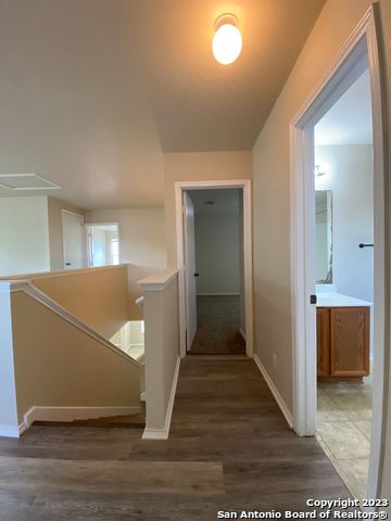 Image 17 of 36 For 4938 Corian Springs Dr