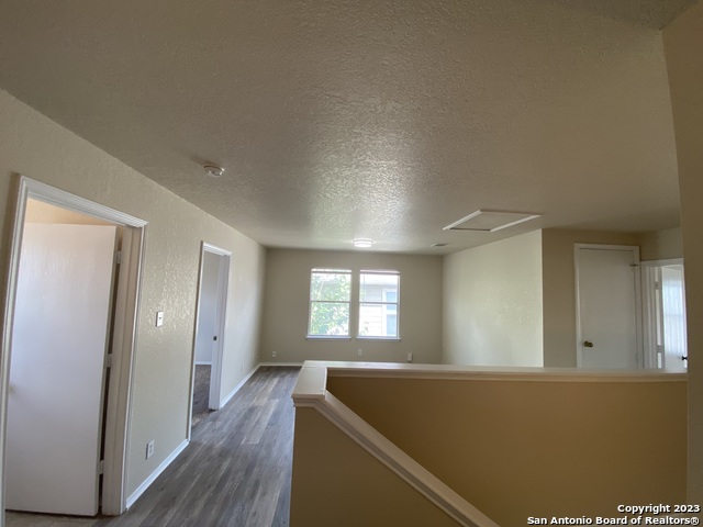 Image 20 of 36 For 4938 Corian Springs Dr