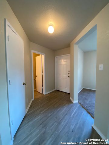 Image 3 of 36 For 4938 Corian Springs Dr