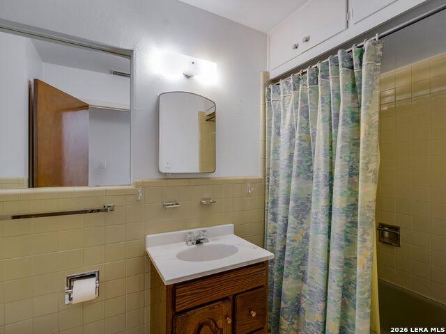 Image 10 of 25 For 4630 Seabreeze Drive