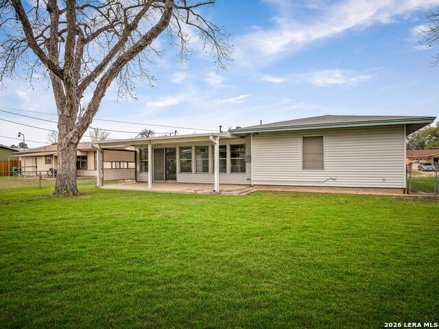 Image 23 of 25 For 4630 Seabreeze Drive