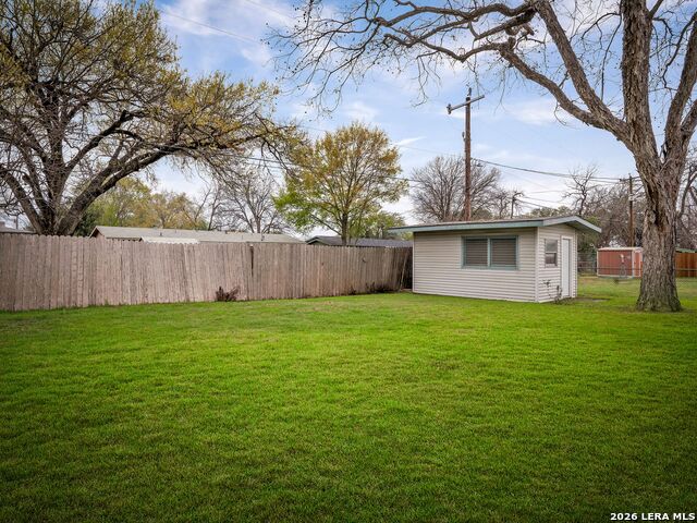 Image 24 of 25 For 4630 Seabreeze Drive