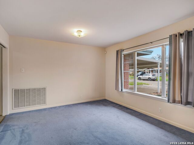 Image 4 of 25 For 4630 Seabreeze Drive