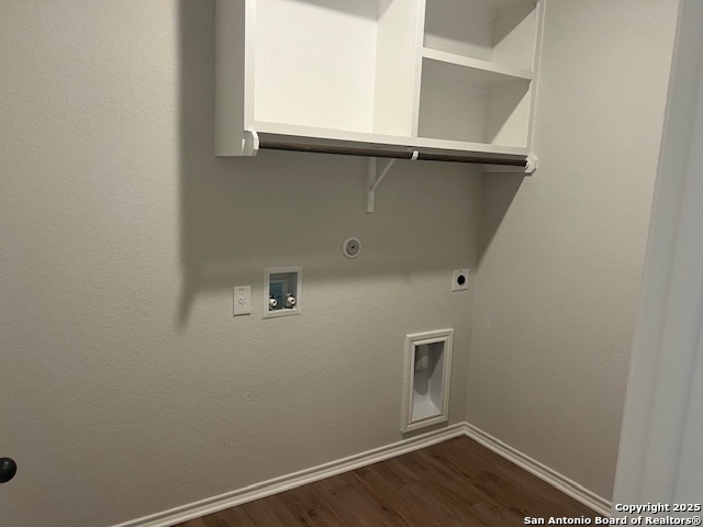 Image 12 of 19 For 105 Beveridge