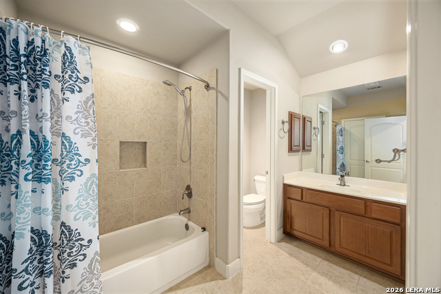 Image 14 of 47 For 217 High Point Cir