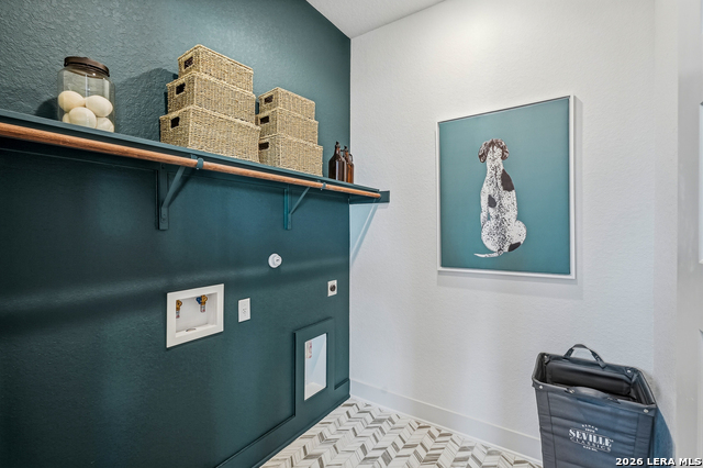 Image 27 of 44 For 9350 Luke Path