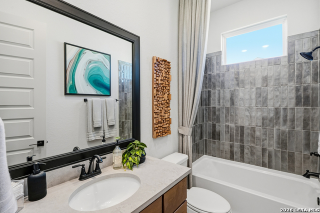 Image 6 of 44 For 9350 Luke Path