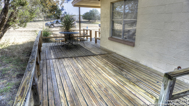 Image 14 of 47 For 22 Squirrel Bend