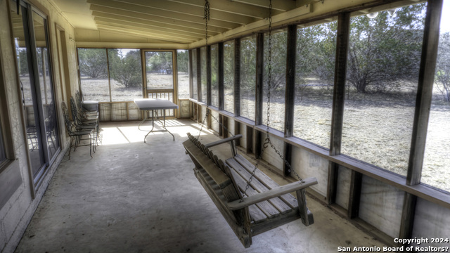 Image 19 of 47 For 22 Squirrel Bend