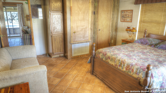 Image 30 of 47 For 22 Squirrel Bend