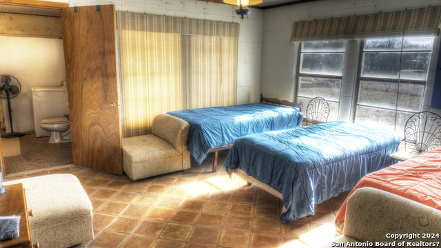 Image 32 of 47 For 22 Squirrel Bend