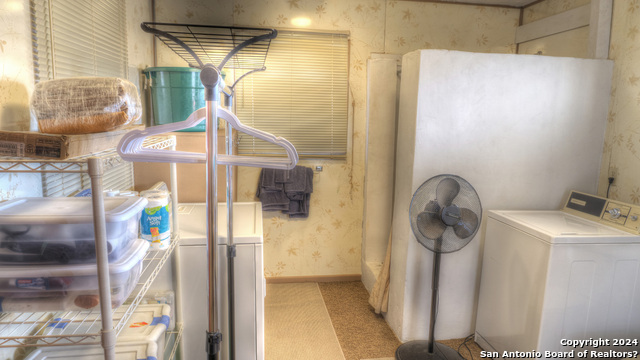 Image 34 of 47 For 22 Squirrel Bend