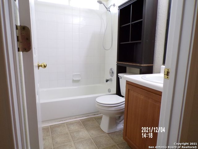 Image 12 of 23 For 10722 Firefox Den