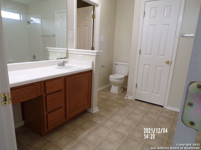 Image 15 of 23 For 10722 Firefox Den