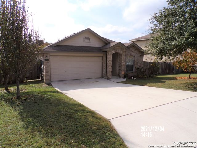 Image 2 of 23 For 10722 Firefox Den