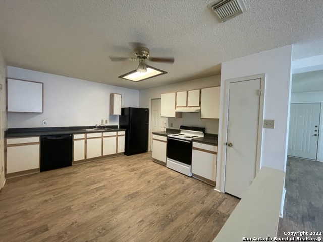 Image 8 of 18 For 7631 Heathridge