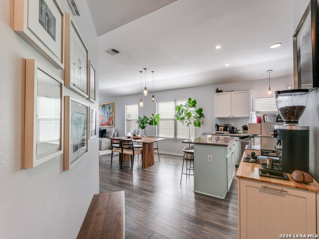 Image 11 of 27 For 6602 Ivywood Dr