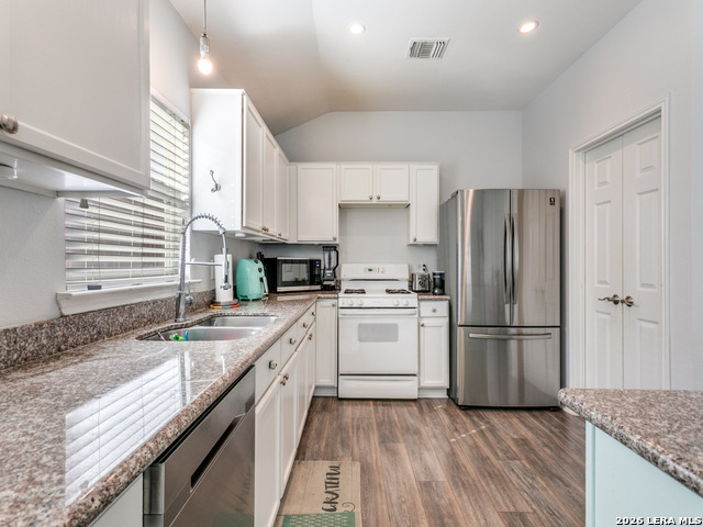 Image 15 of 27 For 6602 Ivywood Dr