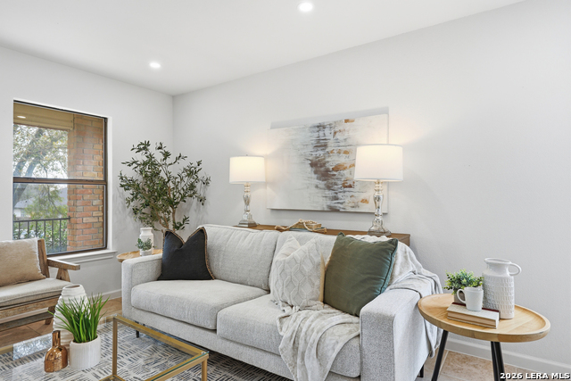 Image 3 of 35 For 16046 Watering Point Dr