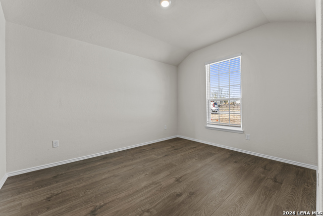 Image 23 of 25 For 154 Double L Dr