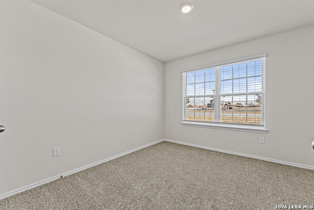 Image 20 of 25 For 162 Double L Dr