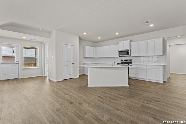 Image 5 of 25 For 162 Double L Dr