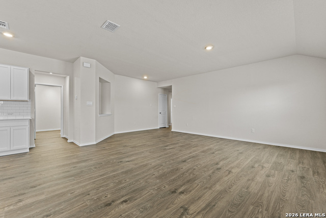 Image 9 of 25 For 162 Double L Dr