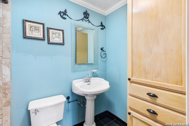 Image 15 of 29 For 214 Schmeltzer Ln