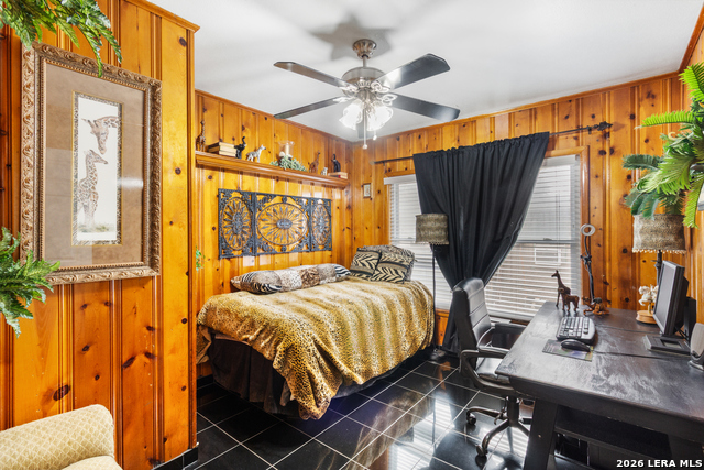 Image 17 of 29 For 214 Schmeltzer Ln