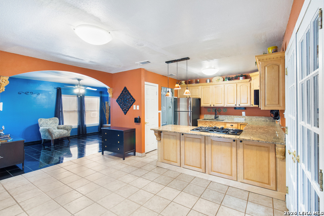 Image 7 of 29 For 214 Schmeltzer Ln