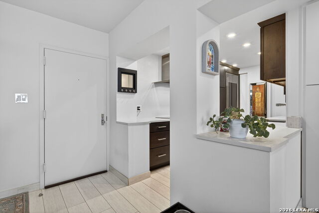 Image 12 of 29 For 7701 Wurzbach  2006