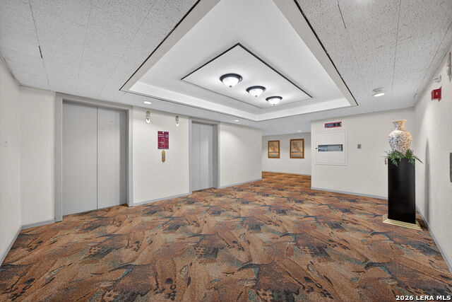 Image 27 of 29 For 7701 Wurzbach  2006